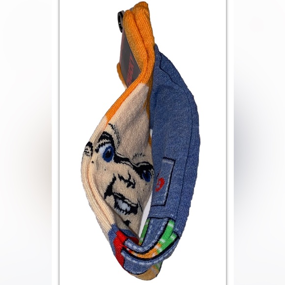 Chucky Crew Socks 1 Pair Men 6.5-12 Orange Blue Childs Play Horror Good Guy Doll - Picture 6 of 9